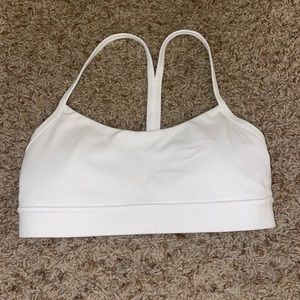 Lululemon Flow Y Bra Nulu Light Support